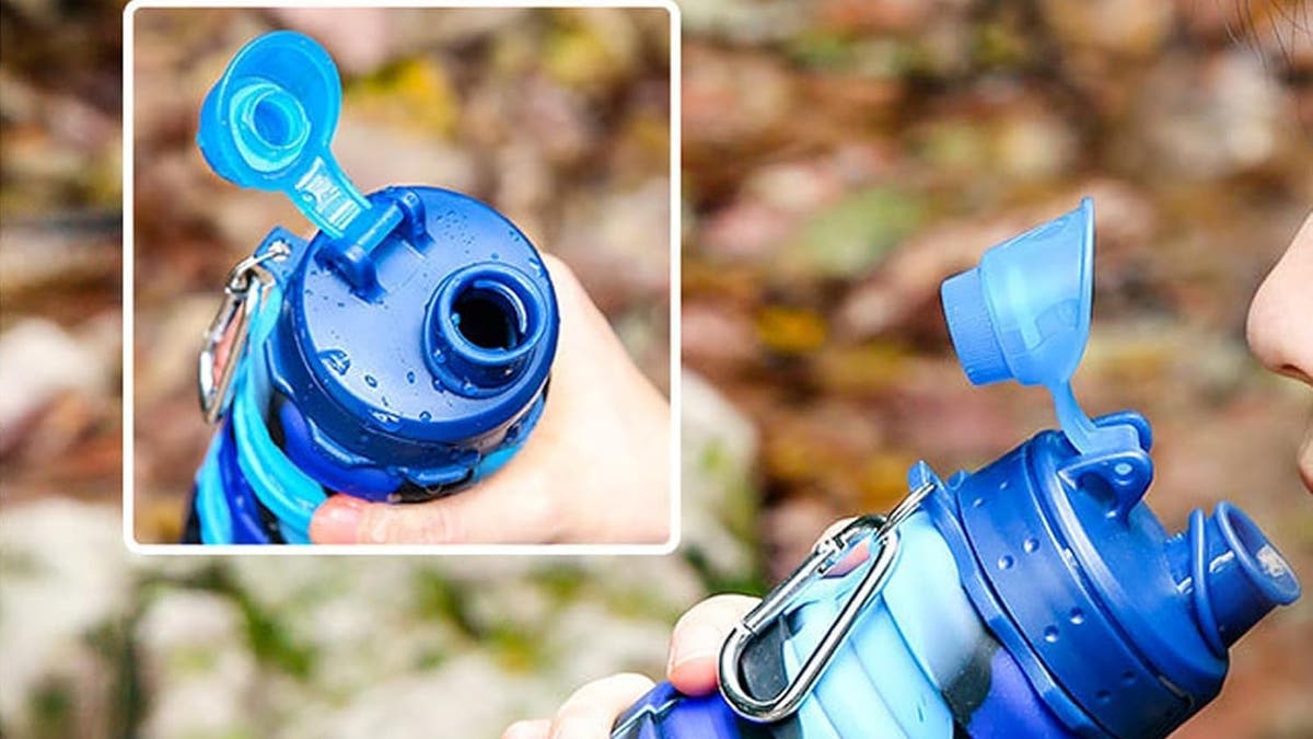 Bouteille pliable pour gagner de la place