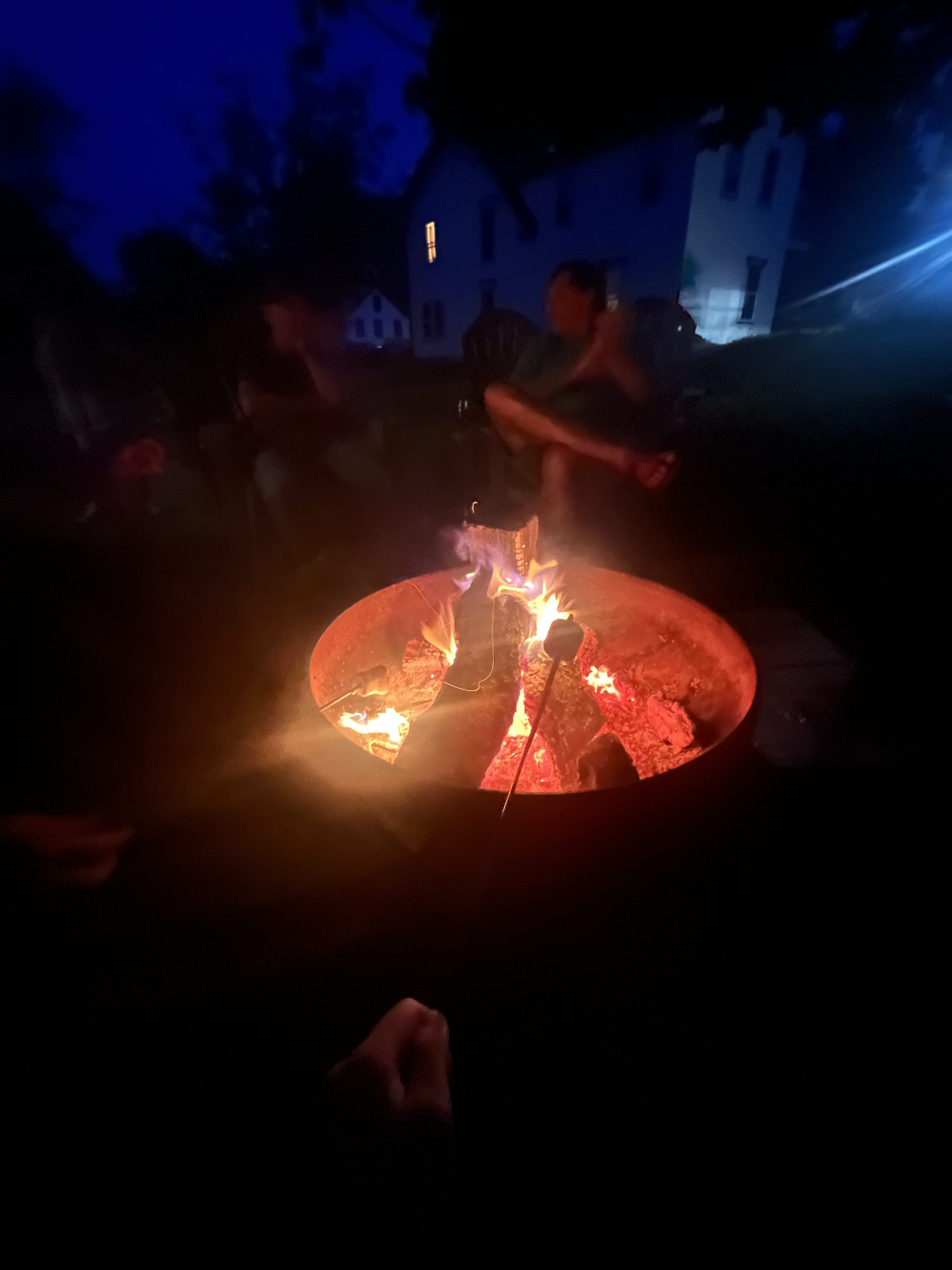 Mon premier smore sur un sentier de randonnée