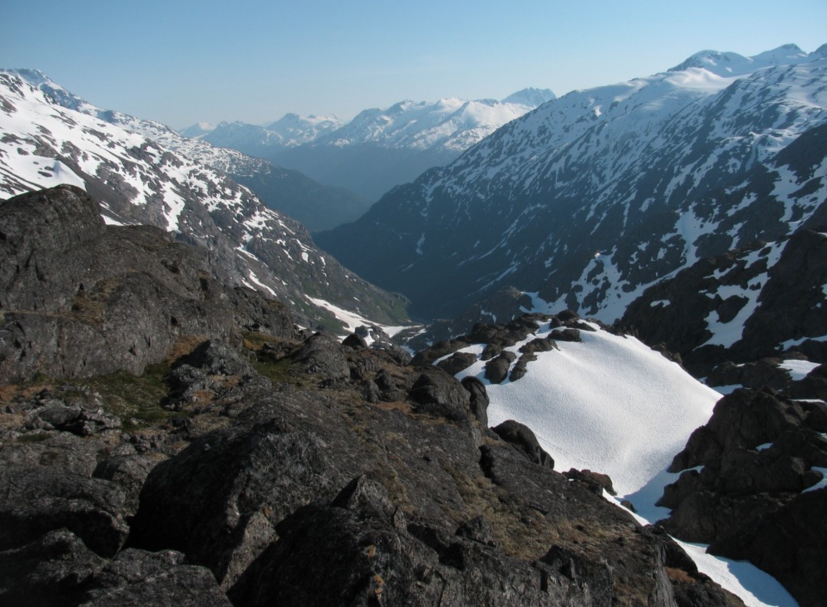 Randonneurs sur le sentier Chilkoot : retour obligatoire à la frontière