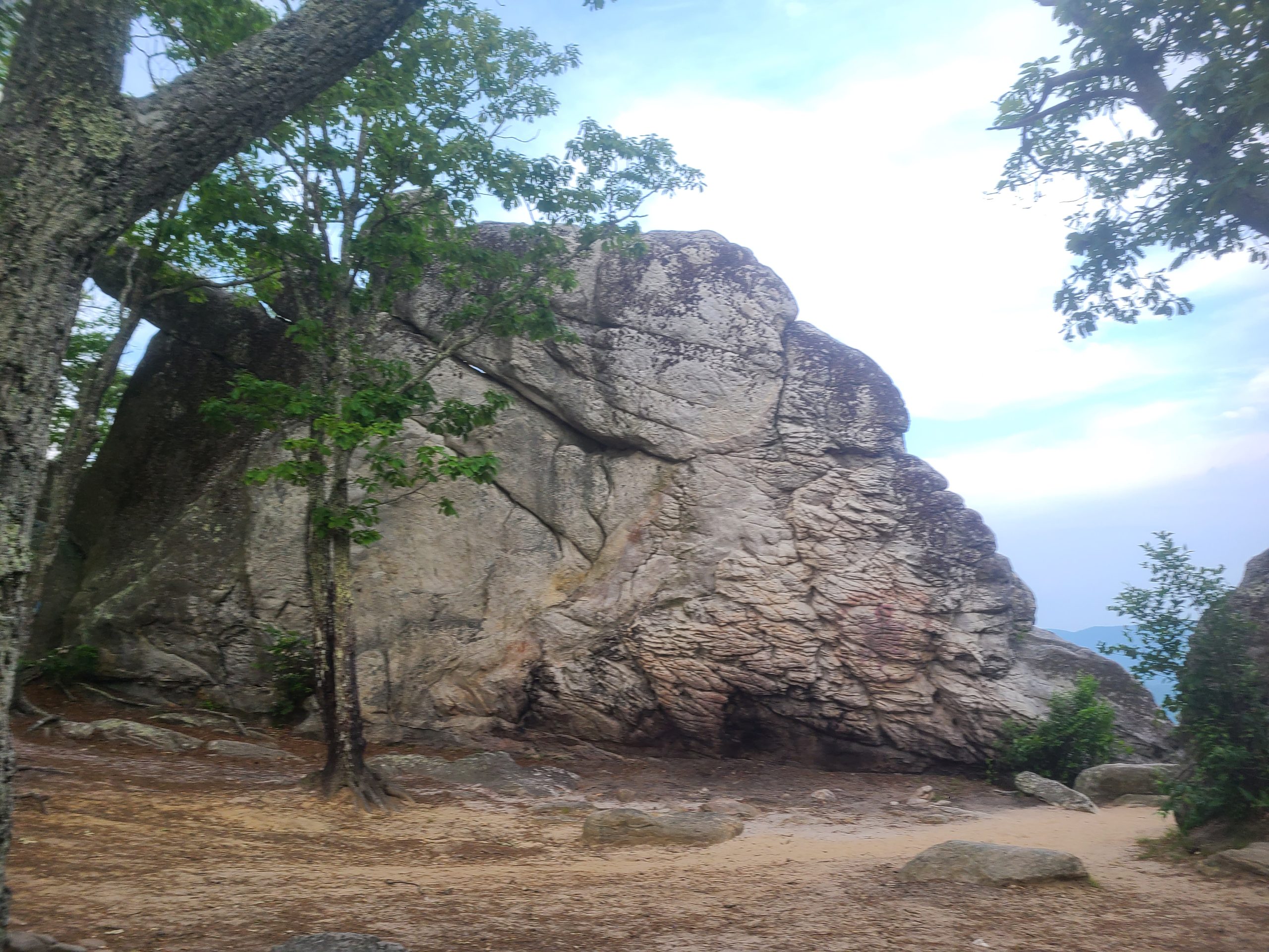 Dragon's Tooth, vue panoramique