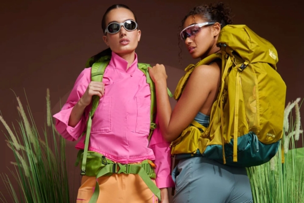 Vêtements Seniq Outdoor Apparel