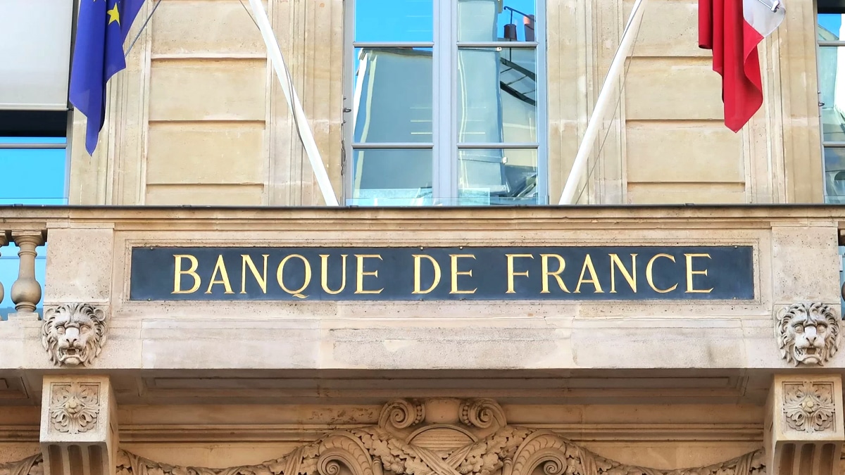 La Banque de France met en garde contre une montée des saisies liées aux découverts non autorisés : changement de seuils en vue dès début 2025.