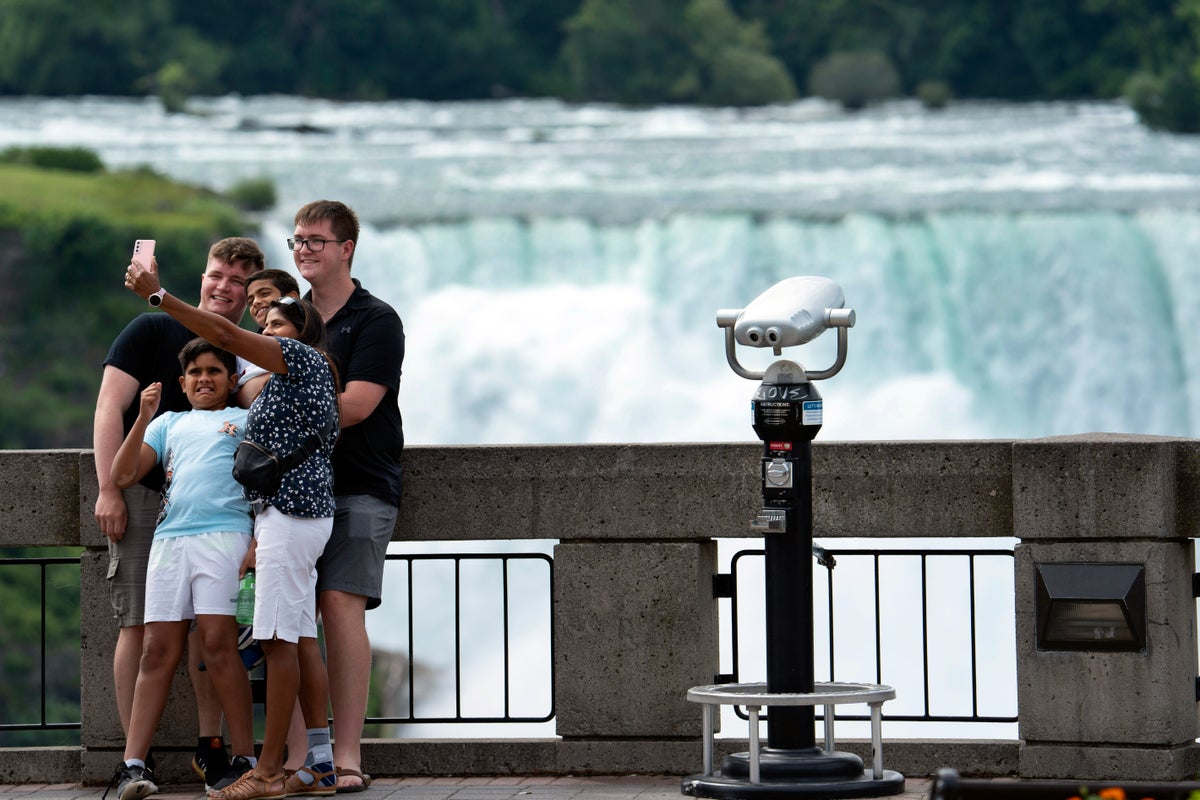 Ados, écrans et pression du temps : défis d’un road trip en famille