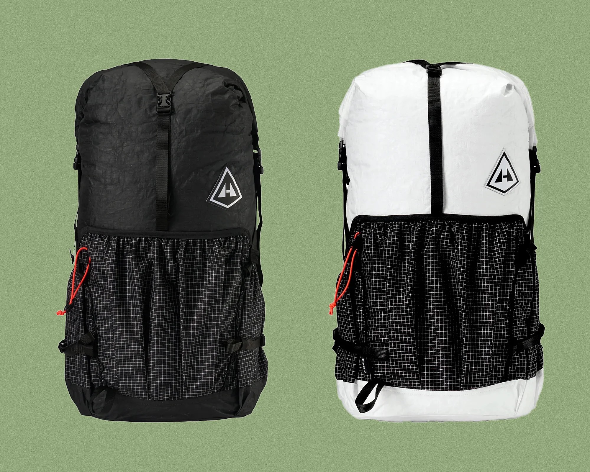Sacs Dyneema Hyperlite Mountain Gear alignés
