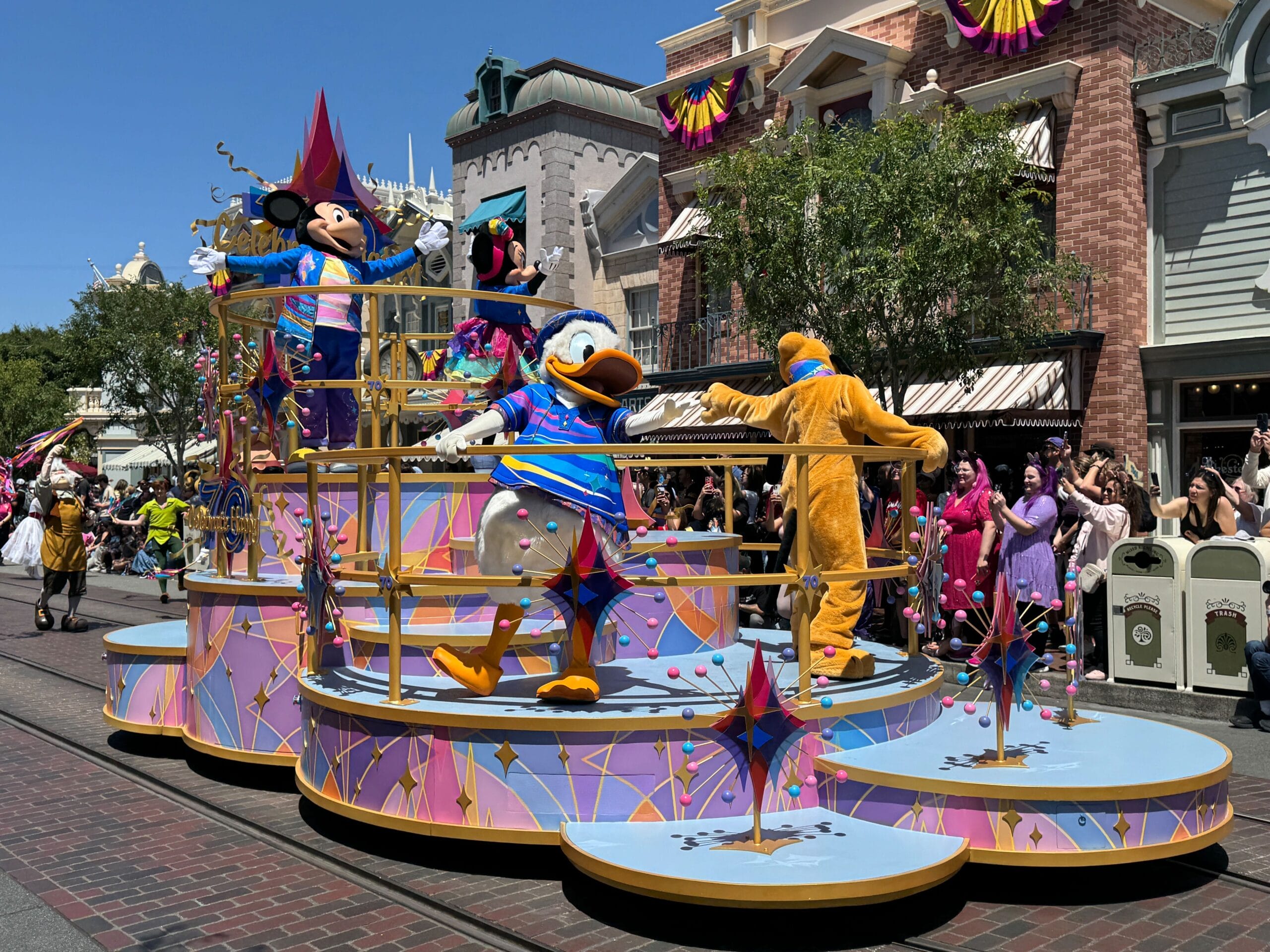 Rumeur : Fin de la Happy Cavalcade à Disneyland le 10 août !