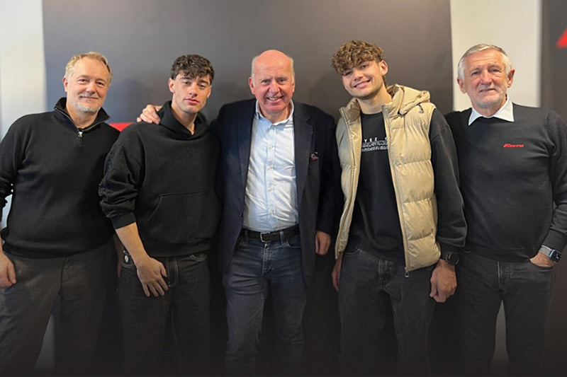 Dernière minute : Avec l’arrivée d’Éric de Sènes, Fantic Racing Moto2 devient officiellement une équipe française… et ce n’est que le début !