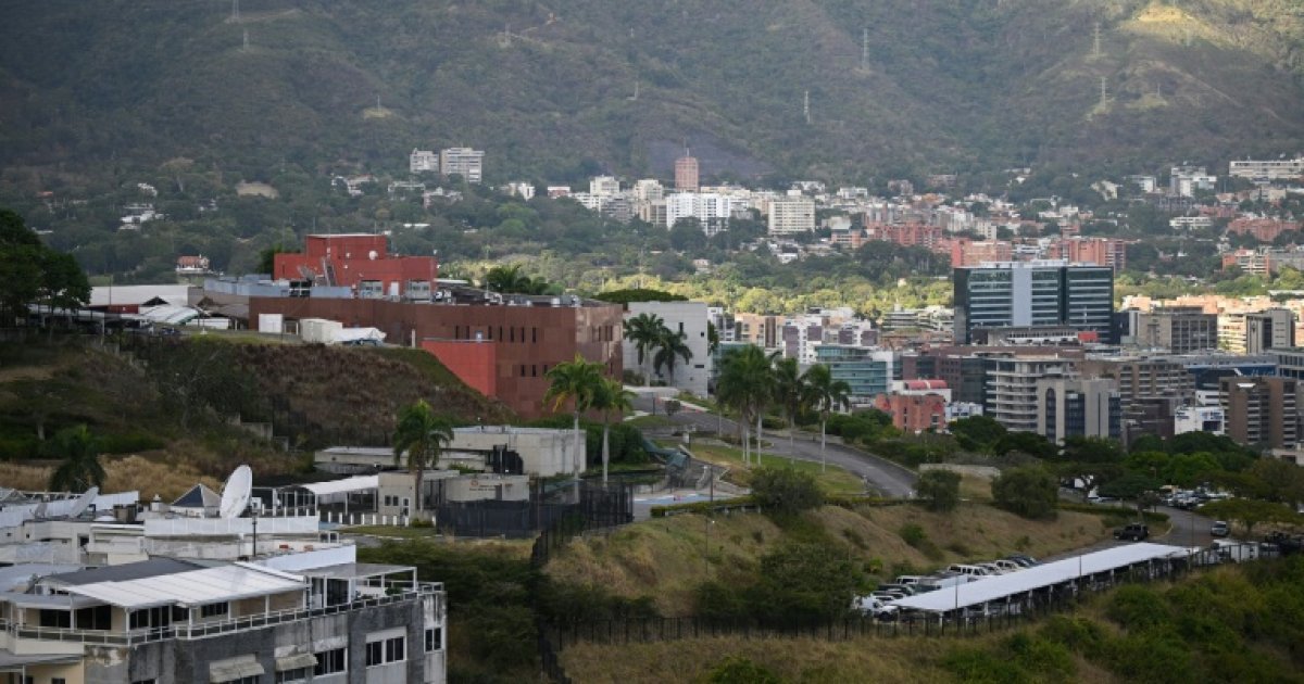 Opposition au Venezuela : Les Libérations Toujours Espérées alors que Maduro Affiche sa Détermination